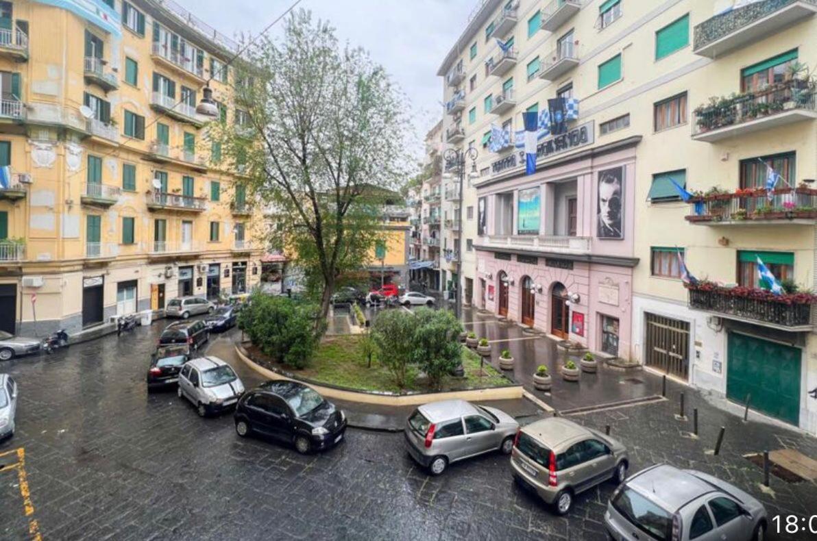 B&B Da Paola Наполи Екстериор снимка
